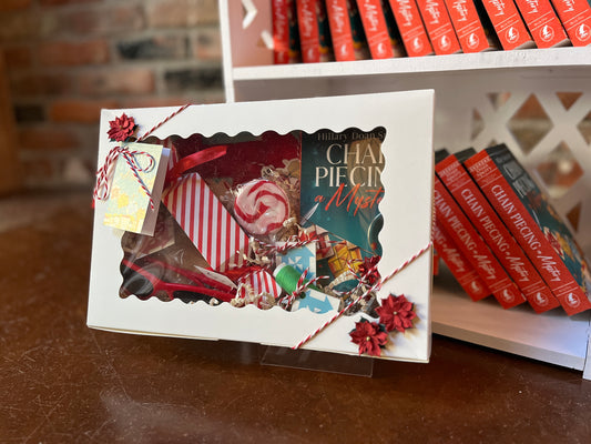 Missouri Star Mystery Christmas Book Box; Chain piecing a Mystery, Book 1